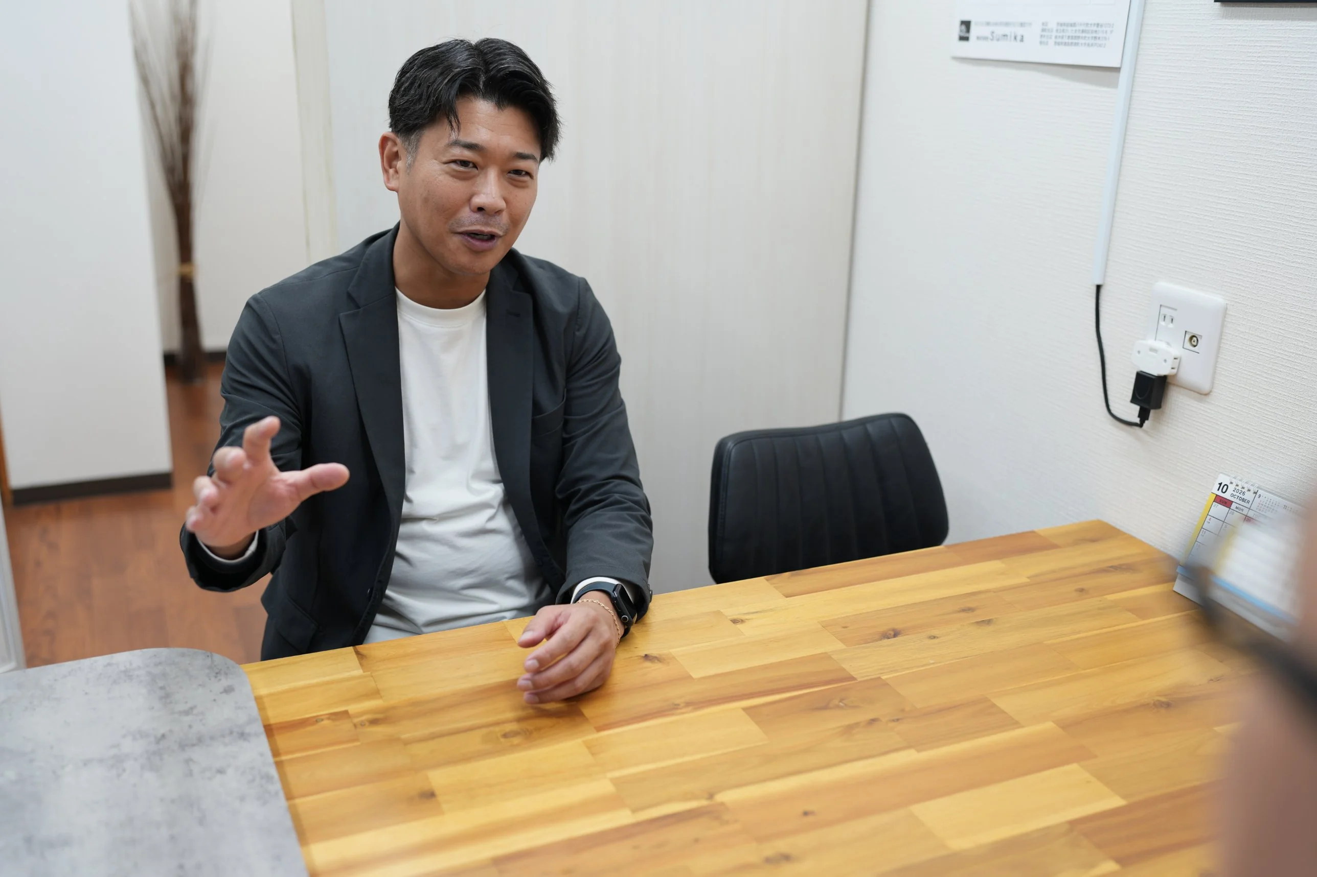 インタビューをしているご様子